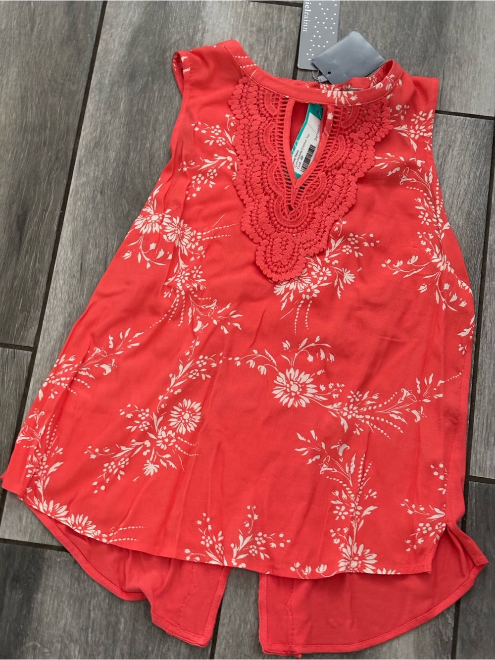 Coral Floral Crochet-Detail Sleeveless Top Size MP